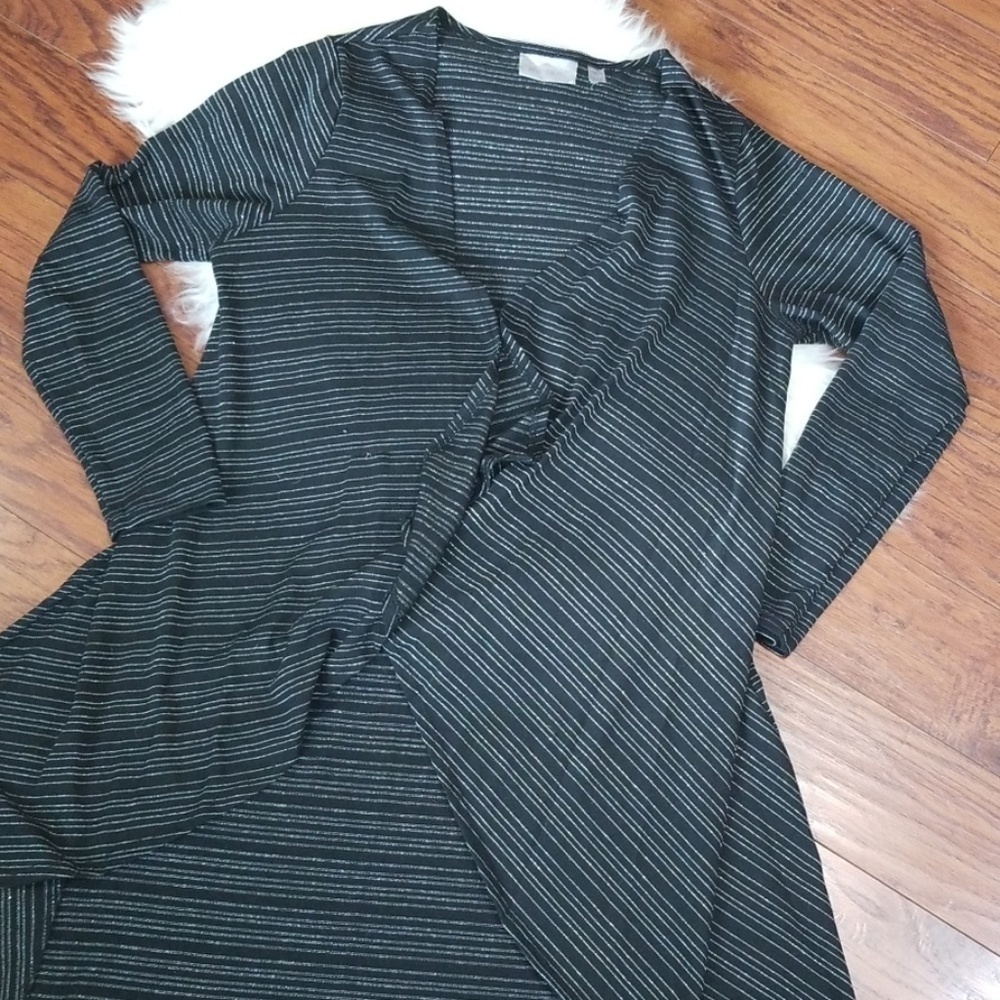 Avenue Black Duster - Picture 1 of 8